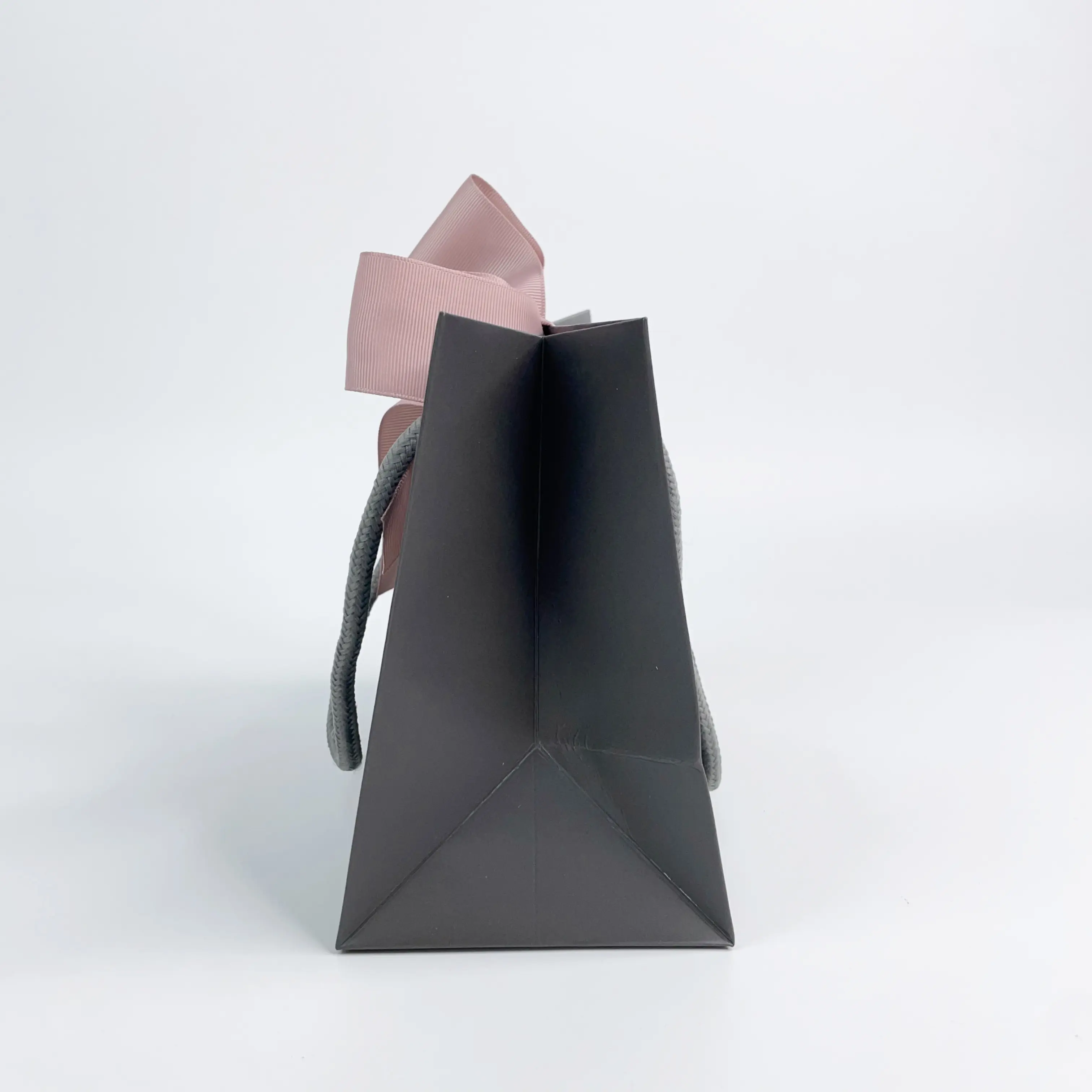 Luxury Cosmetics Packaging Customized Bags For Business
