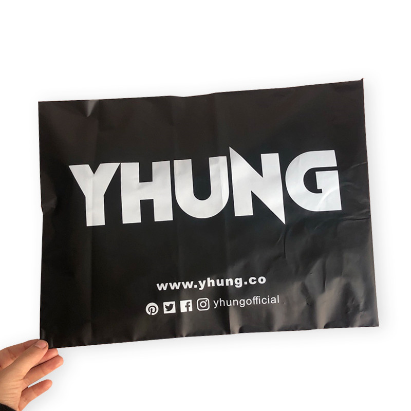 High definition Packing Bags - Custom print biodegradable ecommerce packaging Poly Mailers shipping bags – Eastmoon detail pictures