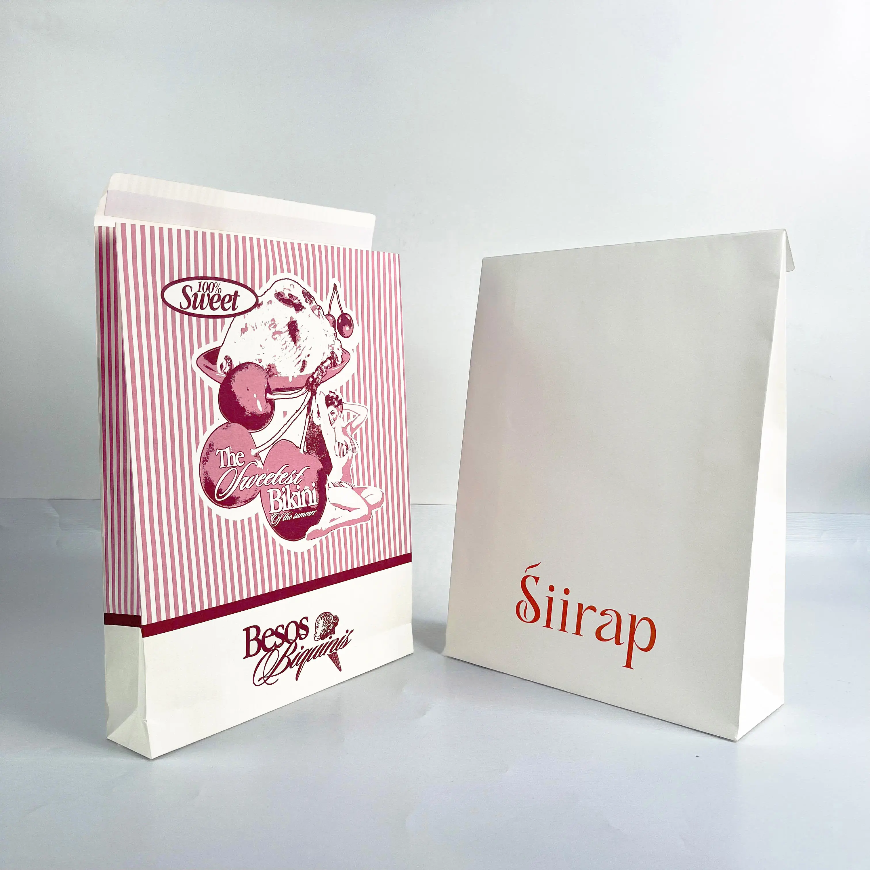 Customized logo white kraft shipping envelopes for clothing packaging