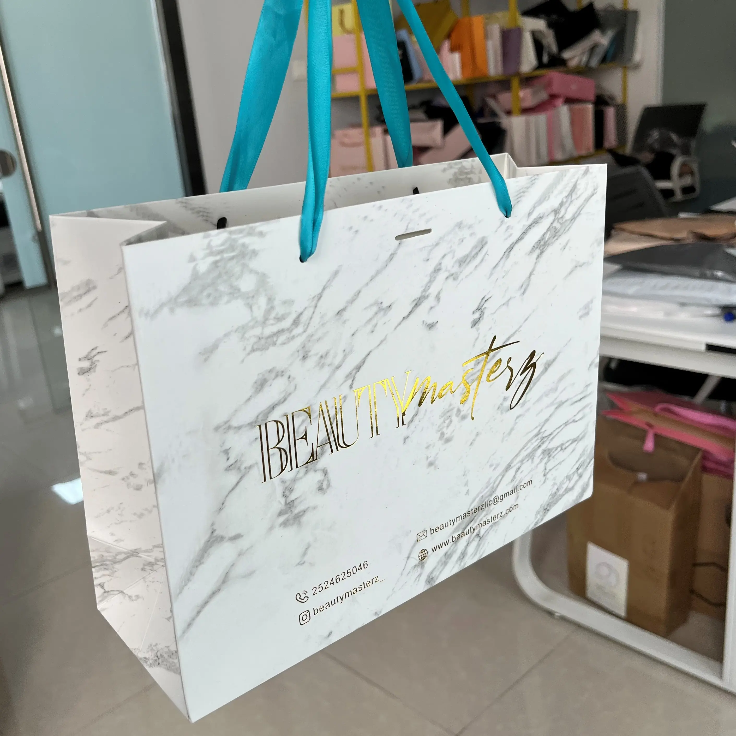 Recyclable marble texture paper shopping bag with ribbon handle