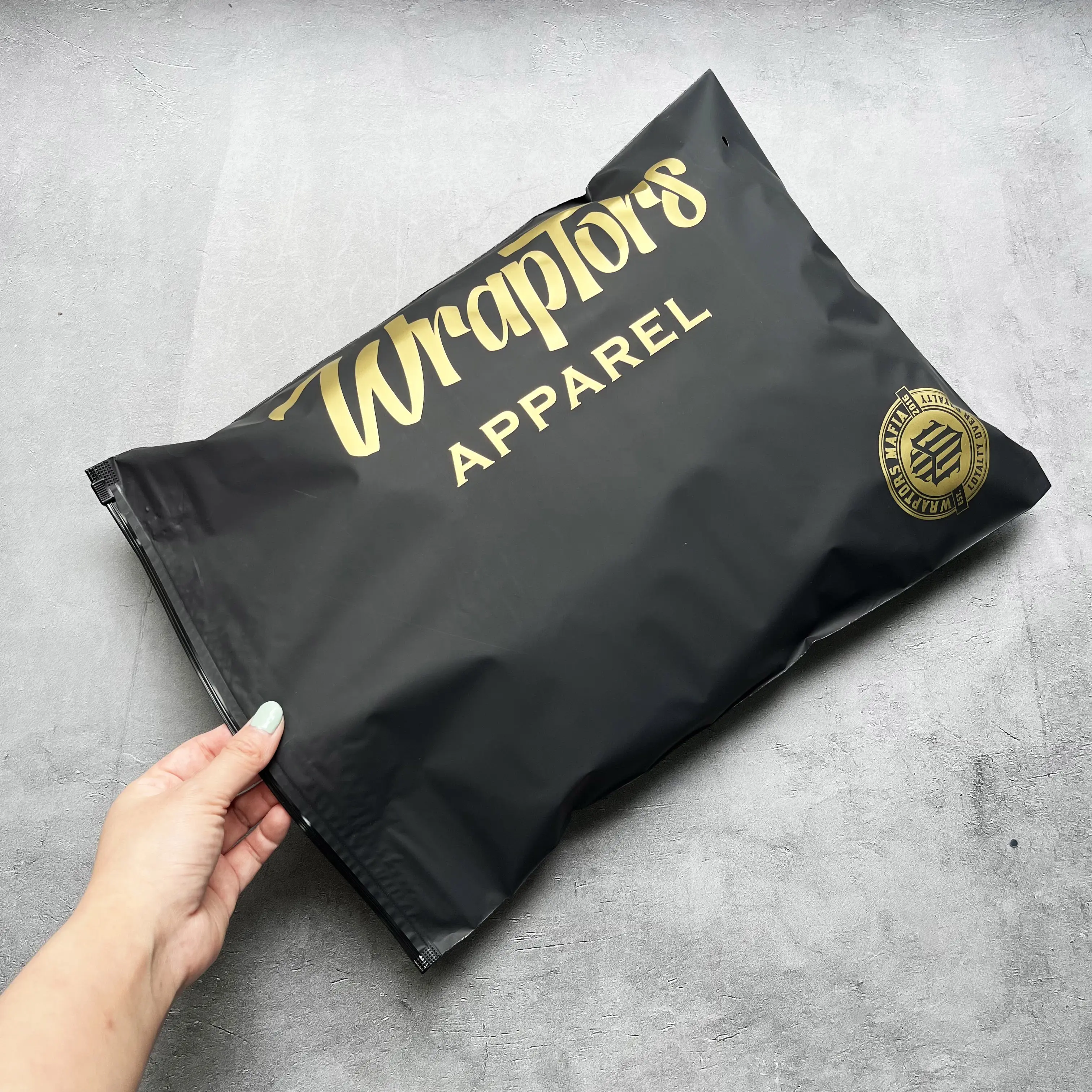 Luxury matte black zipper bag with logo custom